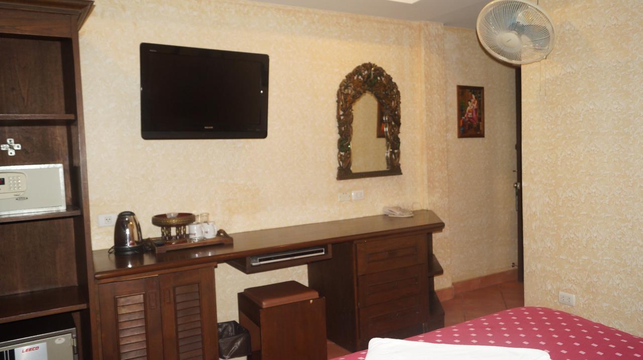 Queen Victoria Inn Pattaya Dış mekan fotoğraf